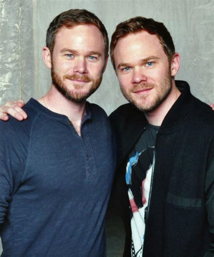Aaron Ashmore's Instagram, Twitter & Facebook on IDCrawl