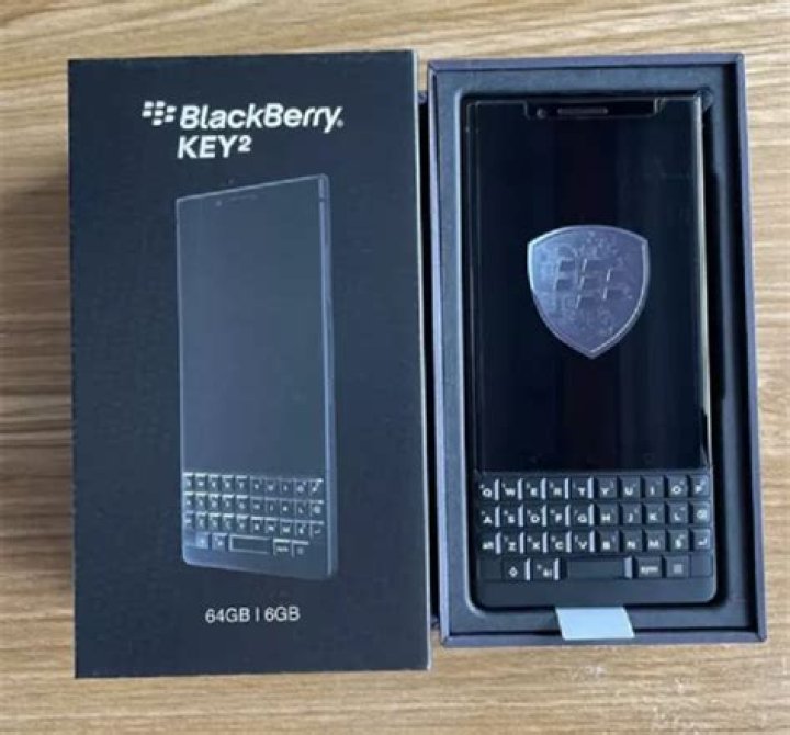 BlackBerry KEY2 Hands On-1 blackberry key 2 back side