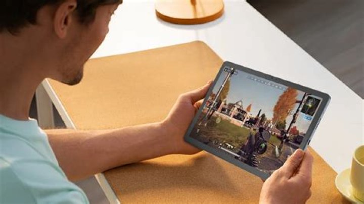DreamWorks preparing its own Android tablet for spring release