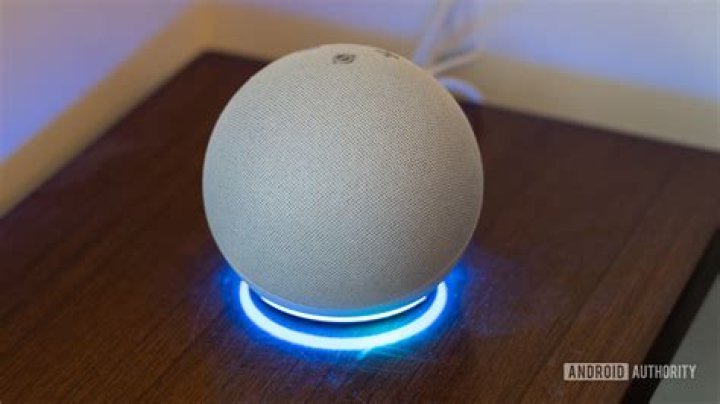 Echo Dot 2020 fourth generation ring of light from the front Echo Dot 2020 fourth generation ring of light from the front