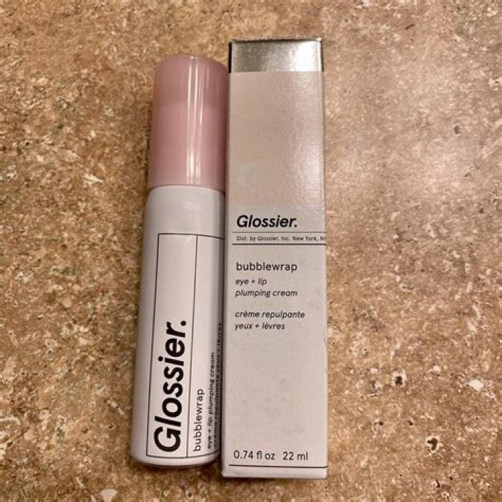 glossier bubblewrap