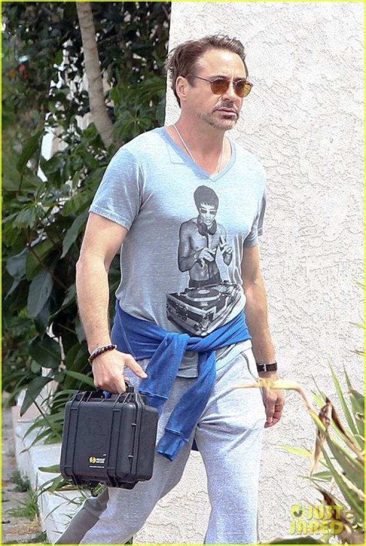 htc robert downey jr