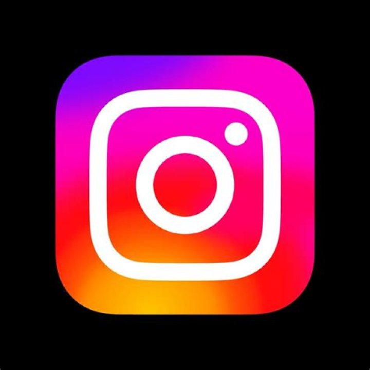 Instagram In App Logo - Change your Instagram username
