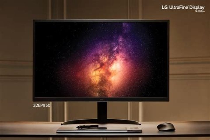 LG UltraFine OLED Pro