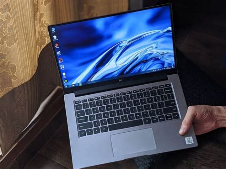 Mi NoteBook 14 Horizon Edition front profile shot