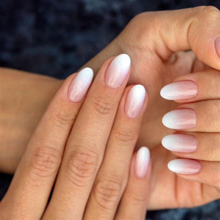 Ombre nails