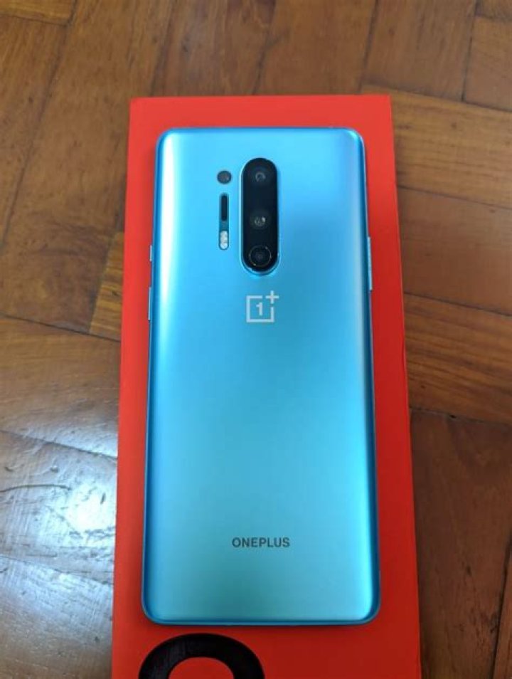 oneplus 8 glacial green oneplus 8 glacial green