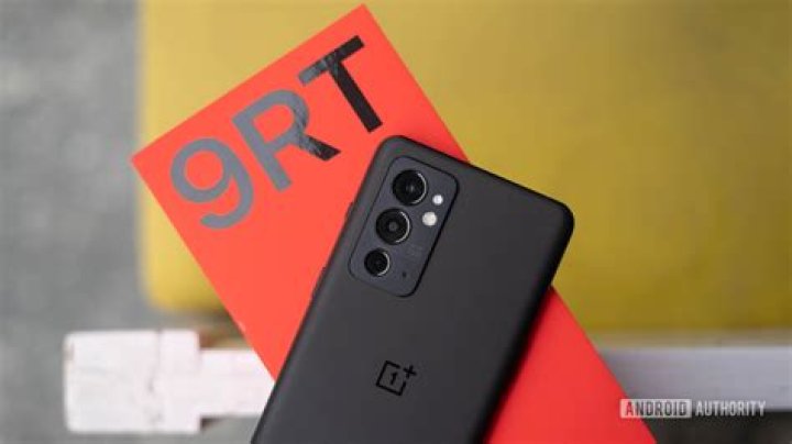OnePlus 9RT close up of the camera with glittering back