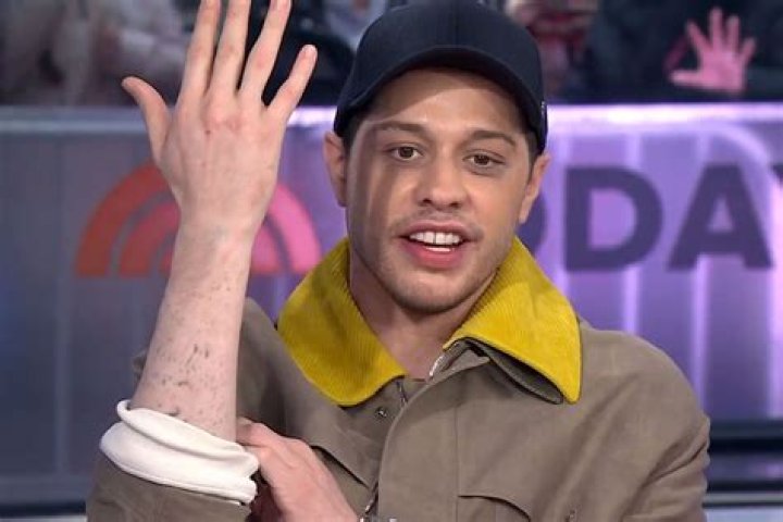 Pete Davidson throws up a peace sign next to Lil Uzi Vert, Jack Harlow, Erykah Badu and Lil Nas X at the 2021 Met Gala.