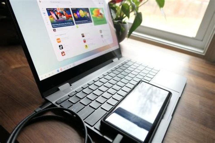 phone into a laptop