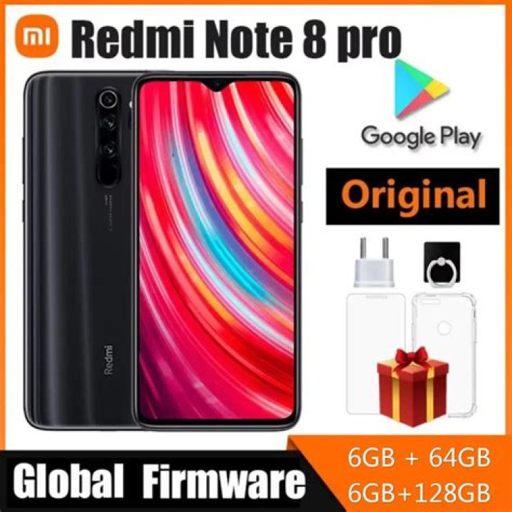 Redmi Note 8 showing rear gradient in hand
