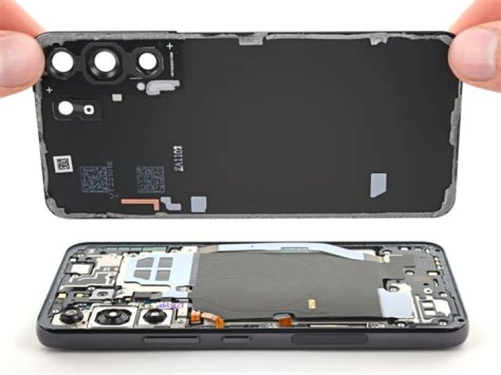 Samsung Galaxy S22 back panel on cushion 1 Samsung Galaxy S22 back panel on cushion 1