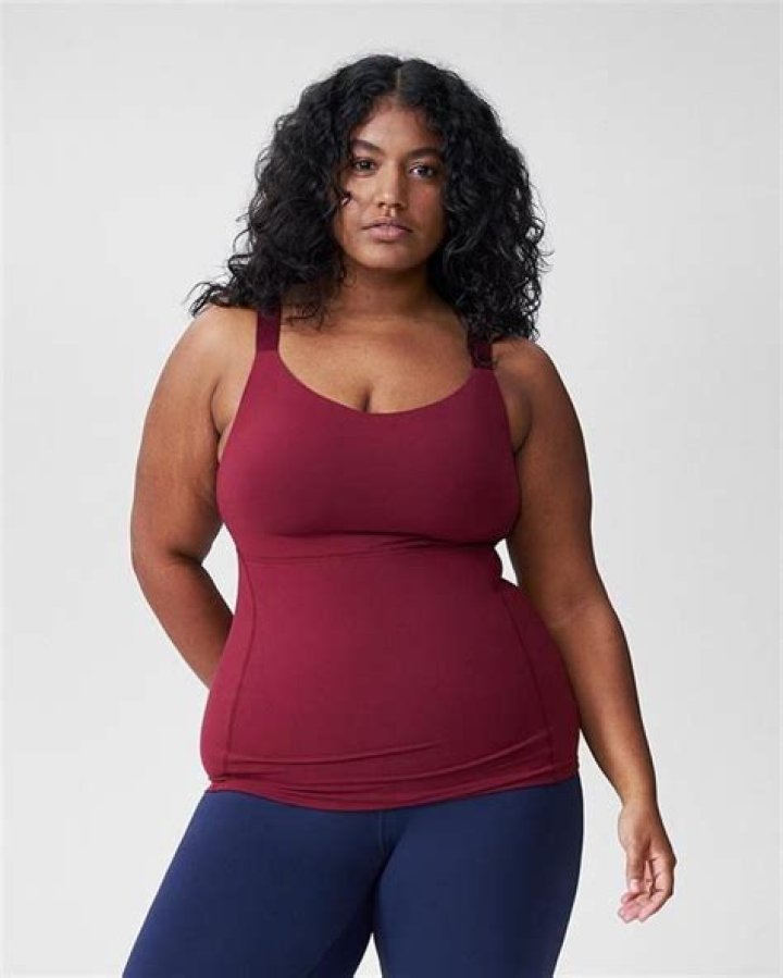 STYLECASTER | Universal Standard Sample Sale