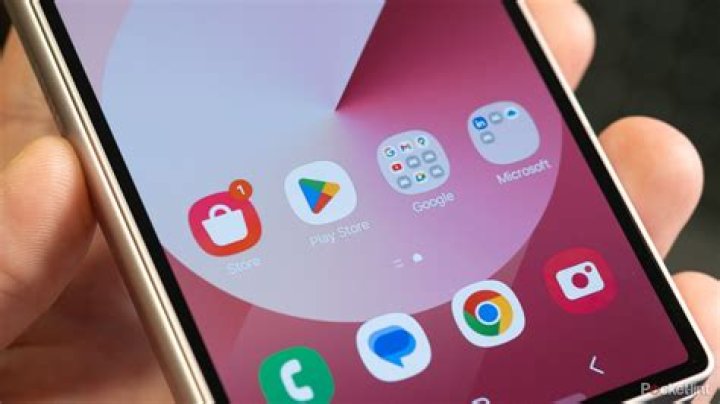Virtual Shutter Release Button on Your Android Phone Too Small? Get a Screen-sized One