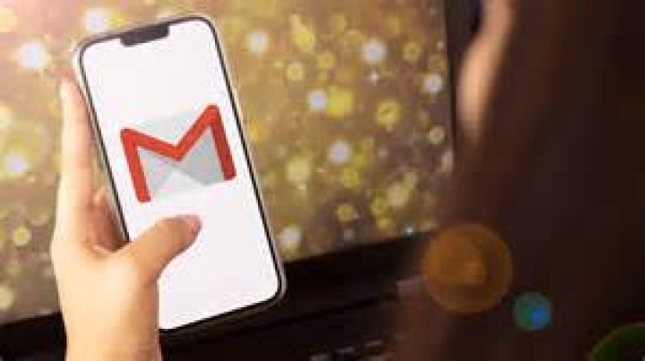 YouTube, Gmail, Google Docs, more are down (Updated: Back up)