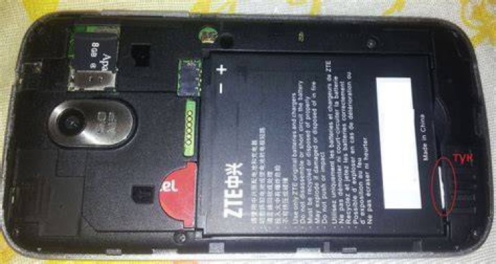 ZTE-Blade-3